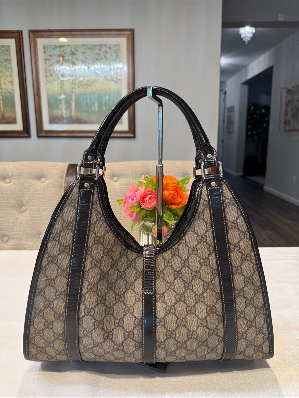 Authentic Gucci GG Supreme Joy Bardot medium shoulder bag - Picture 3 of 13